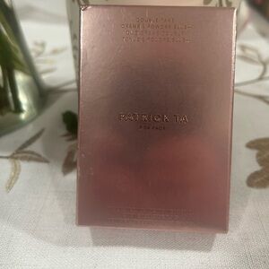 The PATRICK TA Major Headlines Double-Take Powder Blush in “Just Enough” NIB